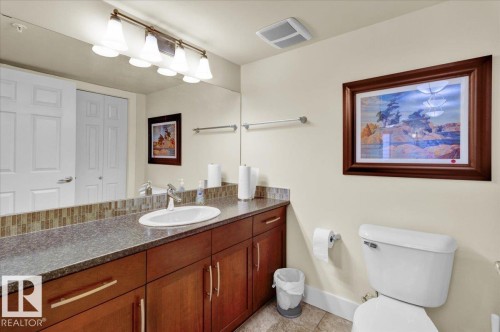 417 4450 Mccrae Avenue, Edmonton, AB - Indoor Photo Showing Bathroom