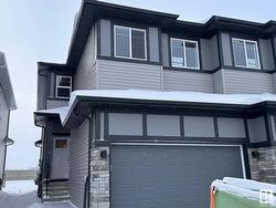 3016 9 Street  Edmonton, AB T6T 2V3