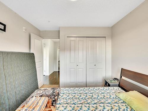 219 5515 7 Avenue, Edmonton, AB - Indoor Photo Showing Bedroom