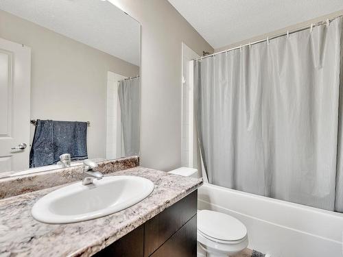 219 5515 7 Avenue, Edmonton, AB - Indoor Photo Showing Bathroom