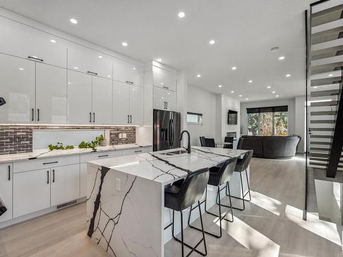 11571 80 Avenue, Edmonton, AB - Indoor Photo Showing Kitchen With Upgraded Kitchen