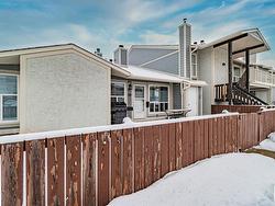 2320 151 Avenue NW  Edmonton, AB T5Y 2L1