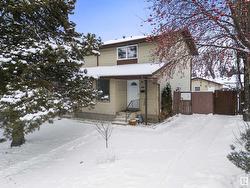 1431 54 Street  Edmonton, AB T6L 3K5