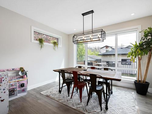 10917 79 Avenue, Edmonton, AB - Indoor Photo Showing Dining Room