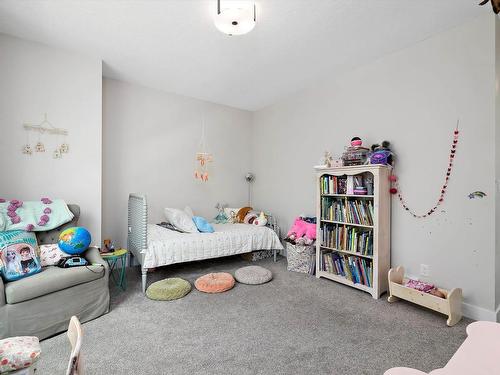 10917 79 Avenue, Edmonton, AB - Indoor Photo Showing Bedroom