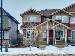 5028 22 AVE SW SW  Edmonton, AB T6X 2H7