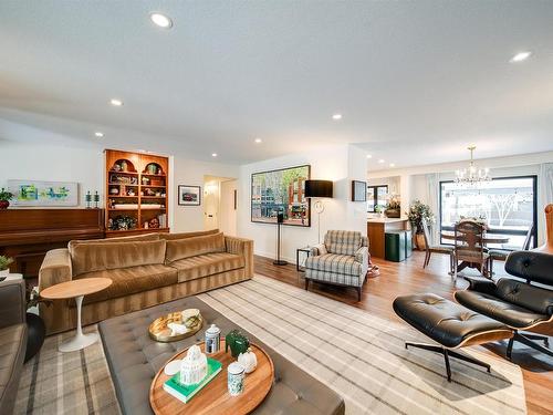 9727 141 Street, Edmonton, AB - Indoor Photo Showing Living Room