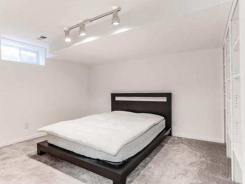 11619 Saskatchewan Drive, Edmonton, AB - Indoor Photo Showing Bedroom