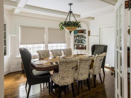 11619 Saskatchewan Drive, Edmonton, AB - Indoor Photo Showing Dining Room