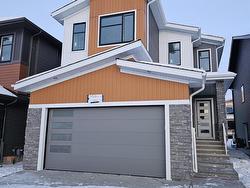 7082 KIVIAQ Crescent  Edmonton, AB T6W 5R3