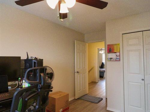 2311 Lemieux Place, Edmonton, AB - Indoor Photo Showing Other Room