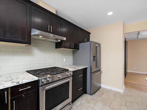 9110 156 Street, Edmonton, AB - Indoor Photo Showing Kitchen With Stainless Steel Kitchen With Upgraded Kitchen