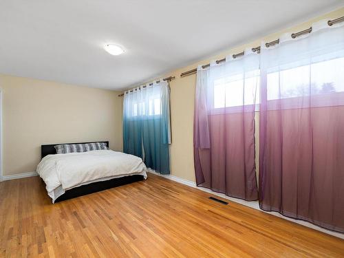 9110 156 Street, Edmonton, AB - Indoor Photo Showing Bedroom