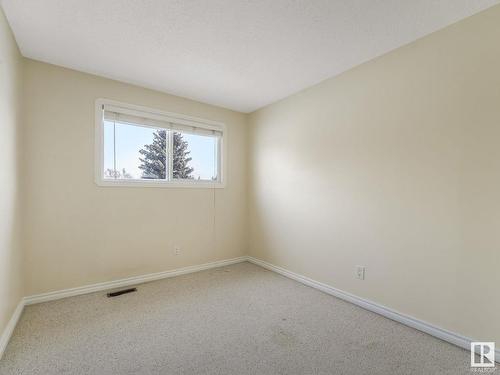 141 Homestead Crescent, Edmonton, AB - Indoor Photo Showing Other Room