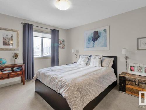 54 1150 Windermere Way, Edmonton, AB - Indoor Photo Showing Bedroom