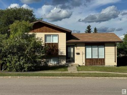 802 16 Avenue  Cold Lake, AB T9M 1L2