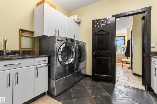 51425 Rge Rd 80, Rural Parkland County, AB - Indoor Photo Showing Laundry Room