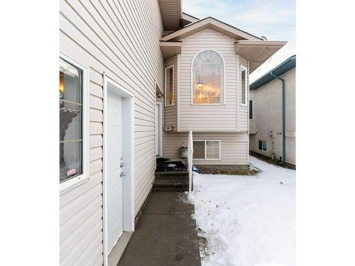 2423 35 Av Nw, Edmonton, AB - Outdoor