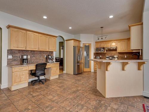 14028 134 Street, Edmonton, AB - Indoor Photo Showing Kitchen