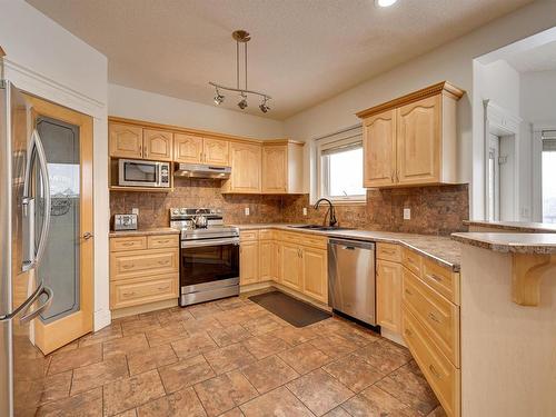 14028 134 Street, Edmonton, AB - Indoor Photo Showing Kitchen