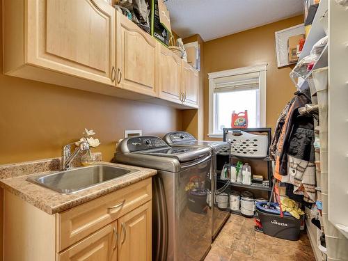 14028 134 Street, Edmonton, AB - Indoor Photo Showing Laundry Room