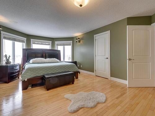 14028 134 Street, Edmonton, AB - Indoor Photo Showing Bedroom