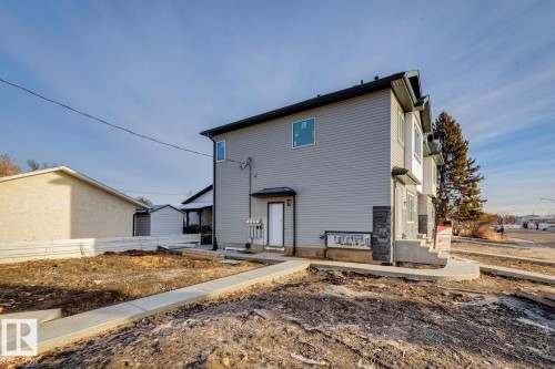 16006 103 Avenue, Edmonton, AB - Outdoor