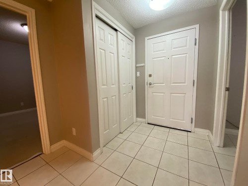 304 9803 96A Street, Edmonton, AB - Indoor Photo Showing Other Room