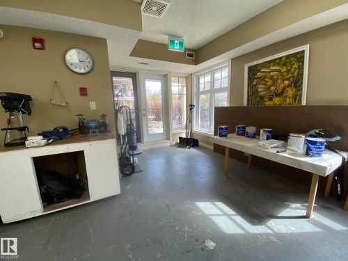 304 9803 96A Street, Edmonton, AB - Indoor Photo Showing Other Room