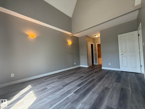 304 9803 96A Street, Edmonton, AB - Indoor Photo Showing Other Room