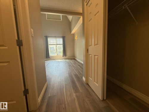304 9803 96A Street, Edmonton, AB - Indoor Photo Showing Other Room