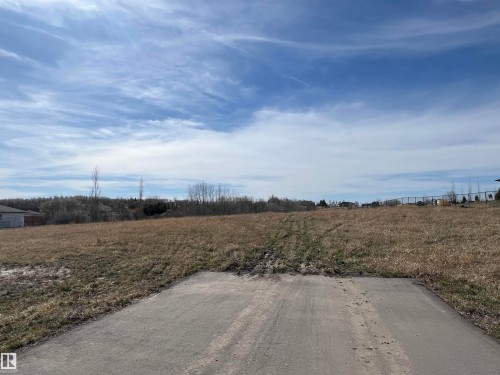 74 57126 Rge Road 233, Rural Sturgeon County, AB 