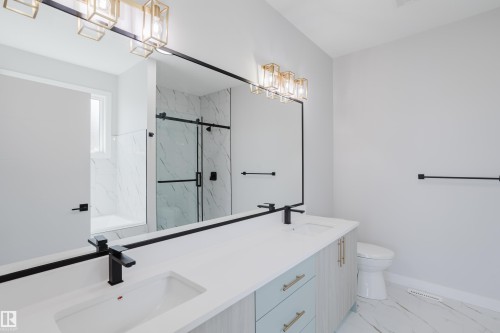 147 Caledonia Drive, Leduc, AB - Indoor Photo Showing Bathroom