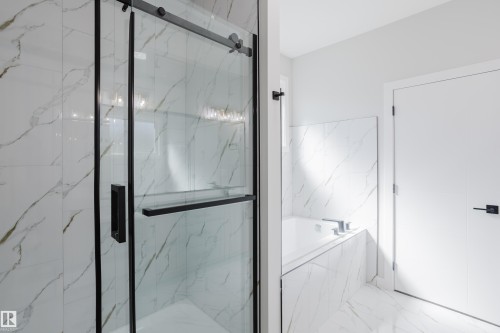 147 Caledonia Drive, Leduc, AB - Indoor Photo Showing Bathroom