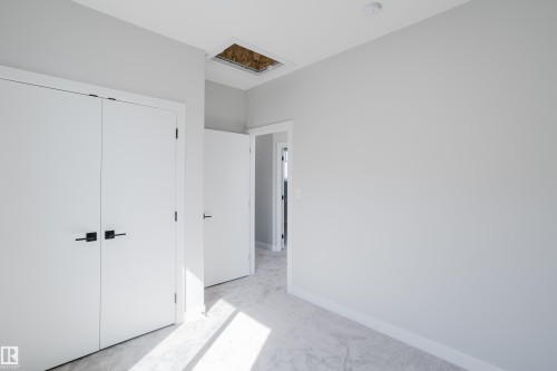 147 Caledonia Drive, Leduc, AB - Indoor Photo Showing Other Room