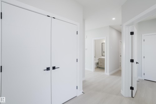 147 Caledonia Drive, Leduc, AB - Indoor Photo Showing Other Room