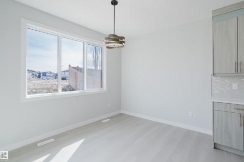 147 Caledonia Drive, Leduc, AB - Indoor Photo Showing Other Room