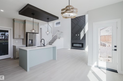 147 Caledonia Drive, Leduc, AB - Indoor Photo Showing Kitchen