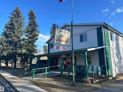 5004 51 Avenue, Fawcett, AB 