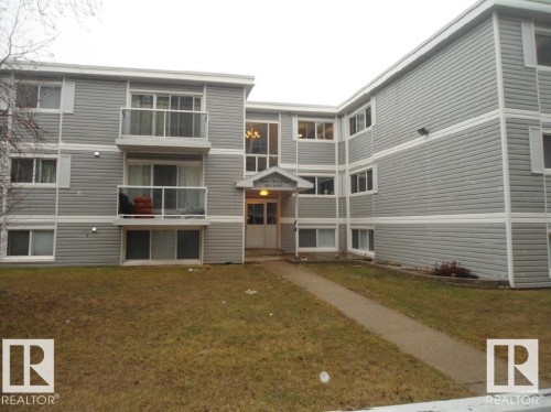 101 8215 83 Avenue  Edmonton, AB T6C 1A7