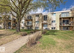 37B 13230 FORT Road  Edmonton, AB T5A 1C2