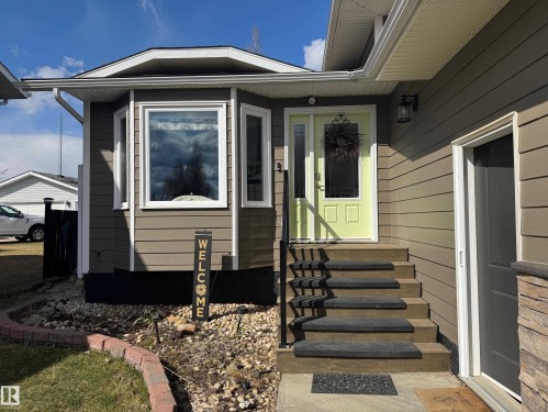 3109 47 Avenue  Athabasca Town, AB T9S 1N2