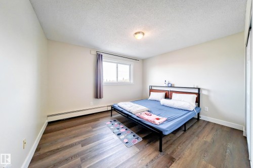 404 10624 123 Street, Edmonton, AB - Indoor Photo Showing Bedroom