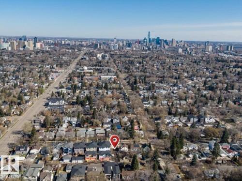 10815 65 Avenue, Edmonton, AB 