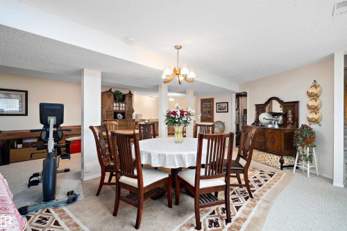 49229 Range Rd 263, Rural Leduc County, AB - Indoor Photo Showing Dining Room