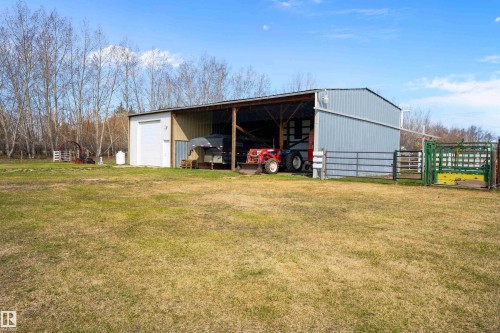 49229 Range Rd 263, Rural Leduc County, AB - Outdoor