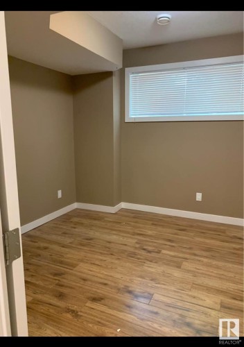 12224 88 Street Nw, Edmonton, AB - Indoor Photo Showing Other Room