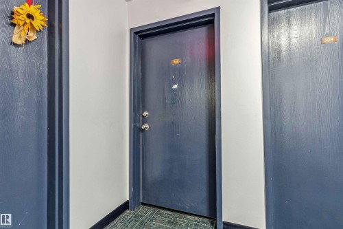 308 10730 112 Street, Edmonton, AB - Indoor Photo Showing Other Room