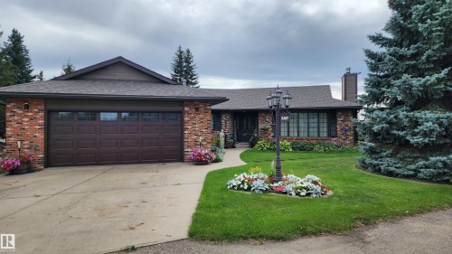 5307 Ravine Drive, Elk Point, AB - Outdoor With Facade