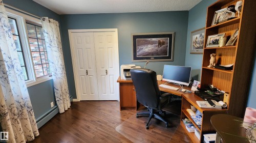 5307 Ravine Drive, Elk Point, AB - Indoor Photo Showing Office